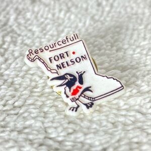 5/$35 Vintage Resourceful Fort Nelson Souvenir Pin